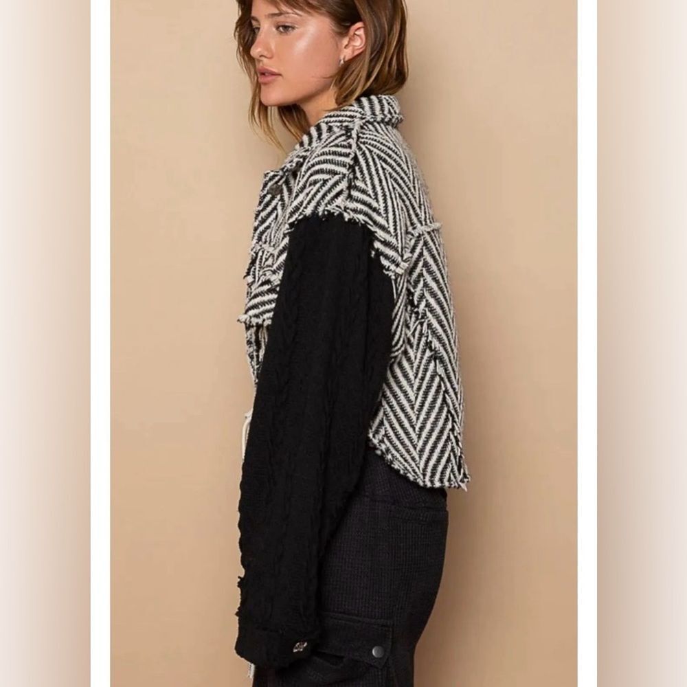 POL Hannah Herringbone Cropped Blazer - Picture 3 of 6